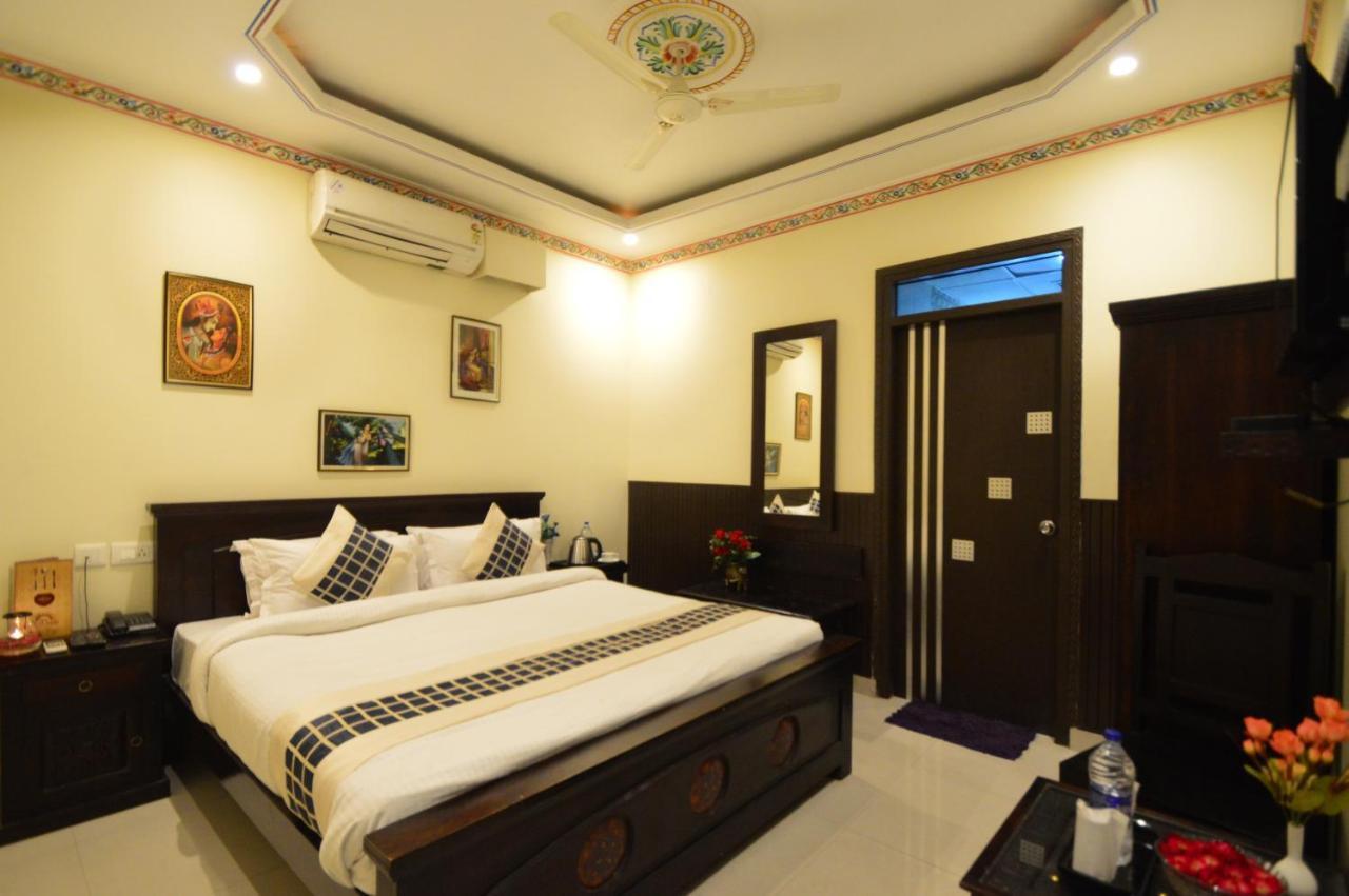 Hotel Surya Garh Dzsaipur Kültér fotó