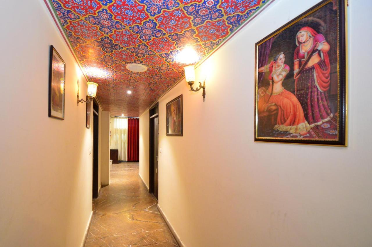 Hotel Surya Garh Dzsaipur Kültér fotó