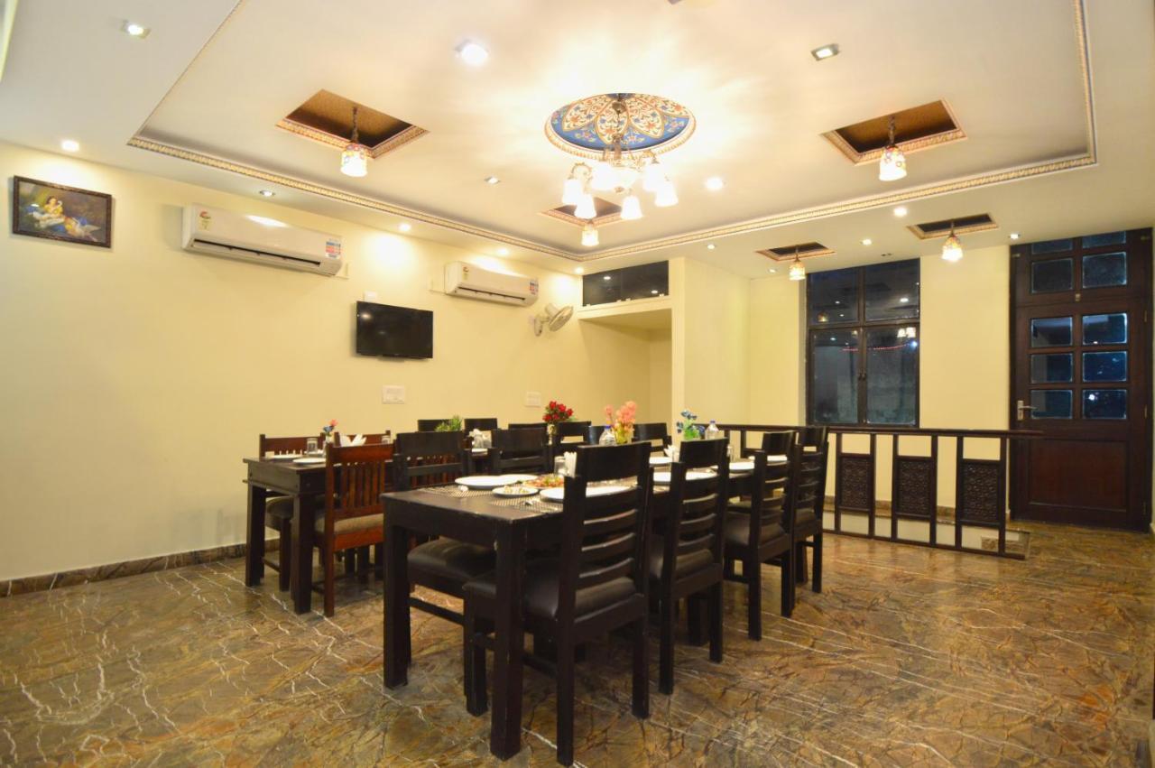 Hotel Surya Garh Dzsaipur Kültér fotó