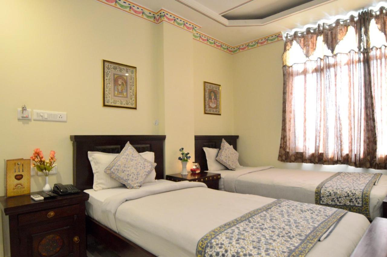Hotel Surya Garh Dzsaipur Kültér fotó