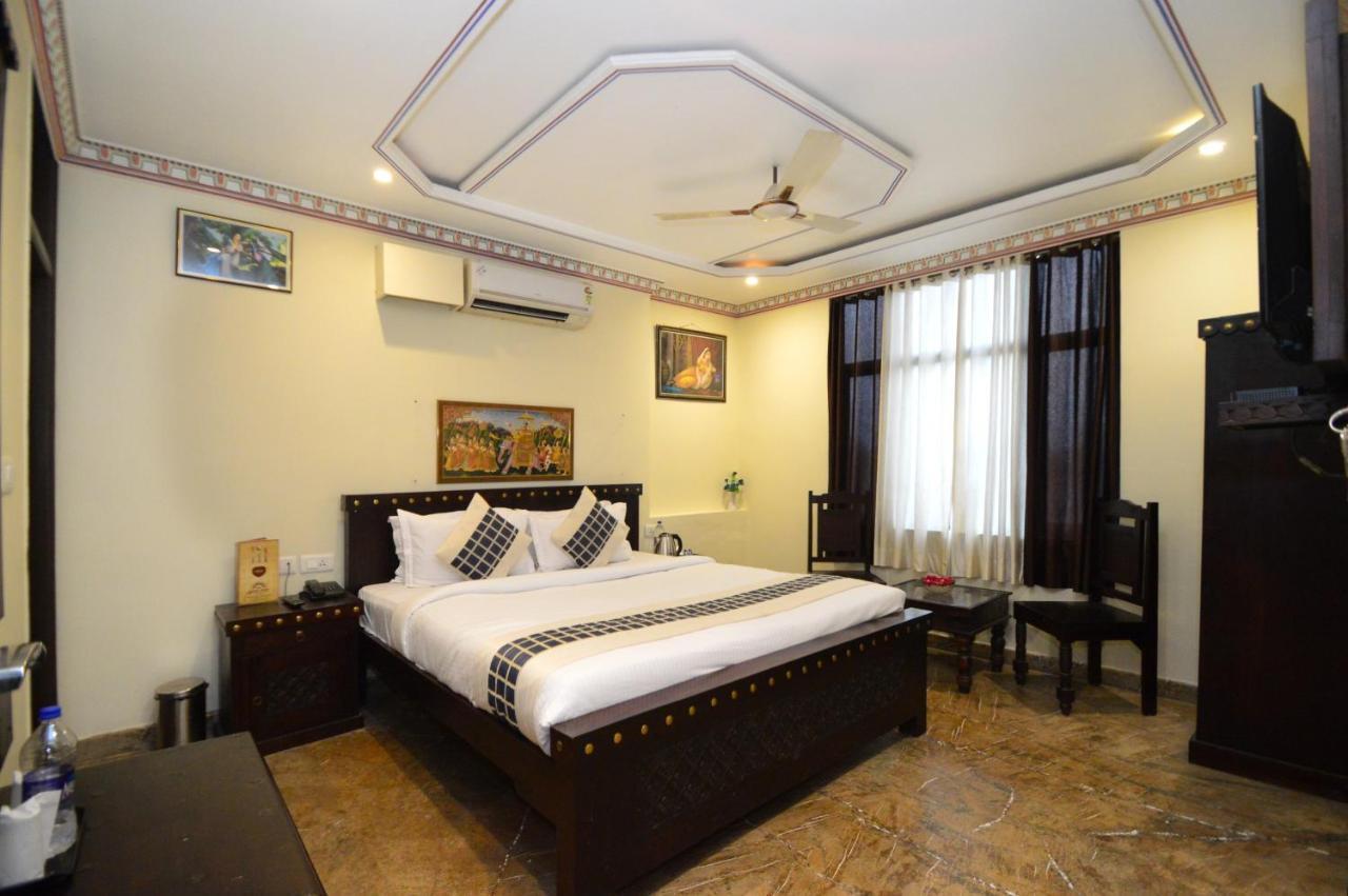 Hotel Surya Garh Dzsaipur Kültér fotó